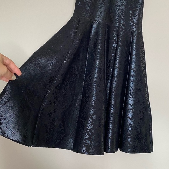 Parker Olida Black Coated Python Print Fit & Flare Sleeveless Dress, size XS - Picture 9 of 16